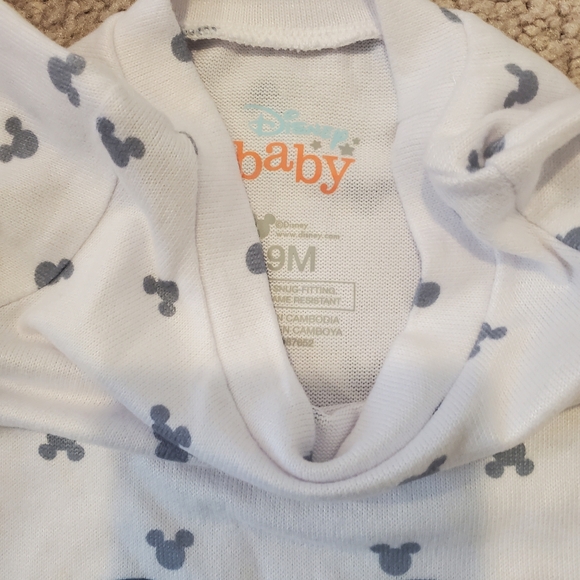 Disney Mickey Mouse Pajama Set - Picture 2 of 2